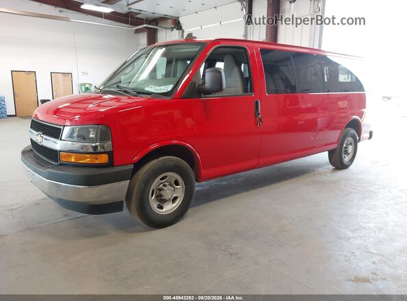 1GAZGPFG1J1299857 2018 CHEVROLET EXPRESS Красный Передняя левая четверть