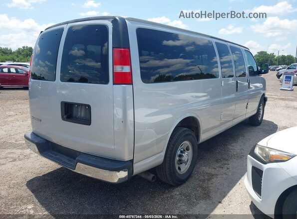 1GAZGPFG3H1245891 2017 CHEVROLET EXPRESS Silver Задня права чверть
