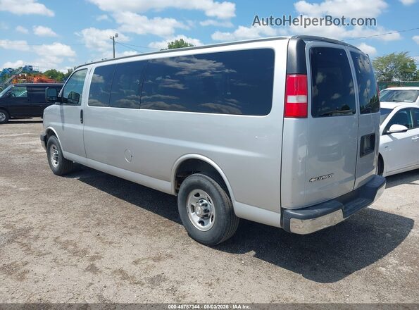 1GAZGPFG3H1245891 2017 CHEVROLET EXPRESS Silver Задня ліва чверть