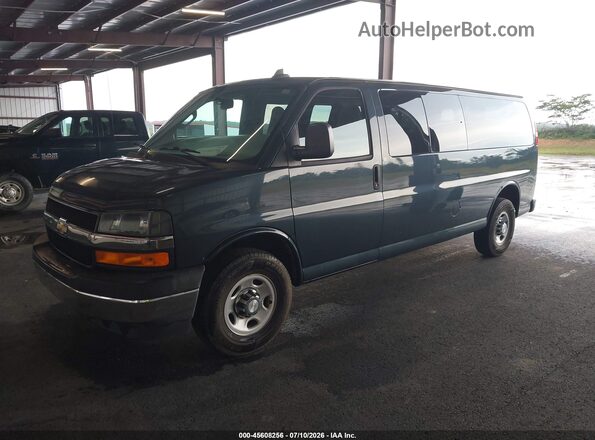 1GAZGPFG3H1267888 2017 CHEVROLET EXPRESS Зеленый Передняя левая четверть