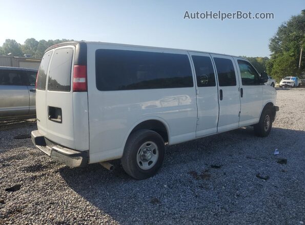 1GAZGPFG3J1218941 2018 CHEVROLET EXPRESS White უკანა მარჯვენა