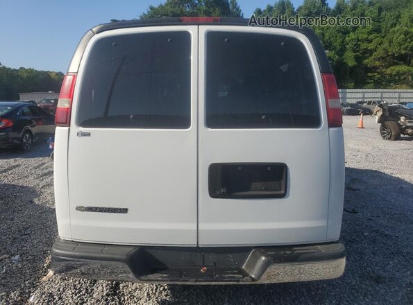 1GAZGPFG3J1218941 2018 CHEVROLET EXPRESS White უკანა ხედი