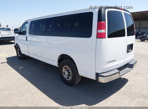 1GAZGPFG3J1300930 2018 CHEVROLET EXPRESS White Задня ліва чверть