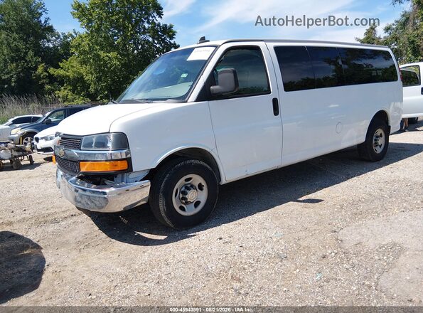 1GAZGPFG4G1327207 2016 CHEVROLET EXPRESS White Vista tres cuartos delantera izquierda