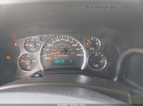 1GAZGPFG4H1267155 2017 CHEVROLET EXPRESS White უკანა სავარძლების ხედი