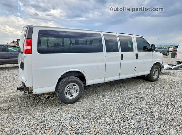 1GAZGPFG5J1329944 2018 CHEVROLET EXPRESS White Rear right