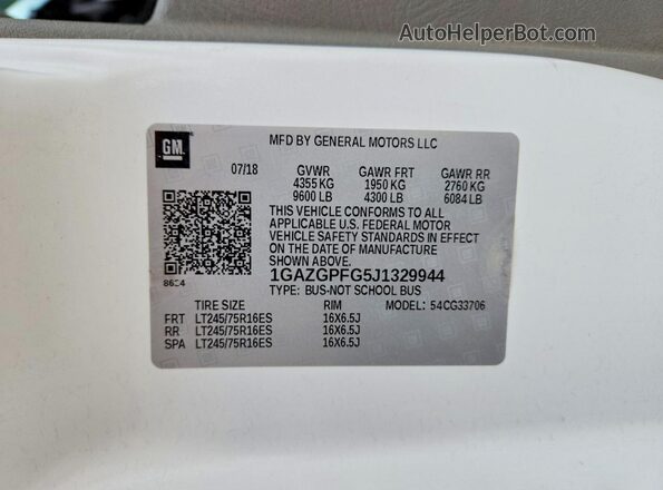 1GAZGPFG5J1329944 2018 CHEVROLET EXPRESS White VIN sticker view