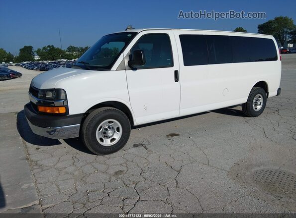 1GAZGPFG6G1317262 2016 CHEVROLET EXPRESS White Vista tres cuartos delantera izquierda