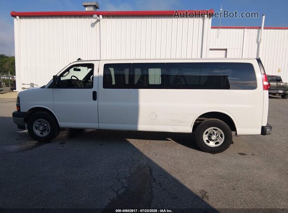 1GAZGPFG6H1269554 2017 CHEVROLET EXPRESS White 