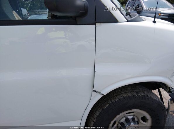 1GAZGPFG6H1289352 2017 CHEVROLET EXPRESS White Vista frontal