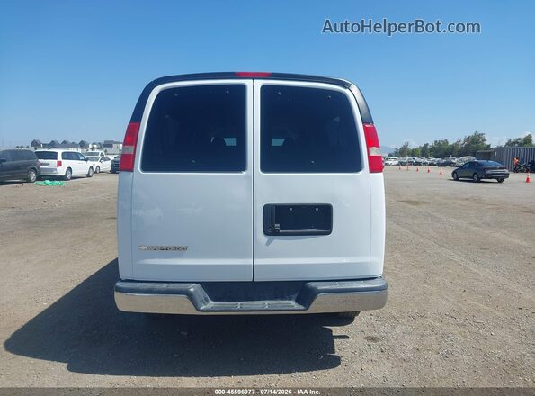 1GAZGPFG6J1300405 2018 CHEVROLET EXPRESS White 