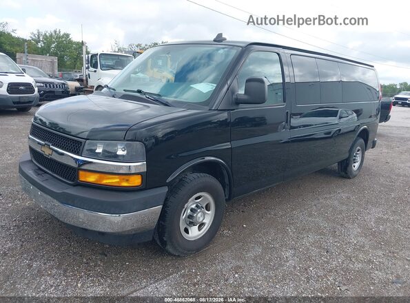 1GAZGPFG7J1283632 2018 CHEVROLET EXPRESS Black Przód lewy