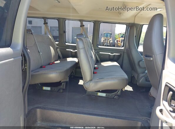 1GAZGPFG7J1308643 2018 CHEVROLET EXPRESS Черный Вид наклейки с VIN-кодом