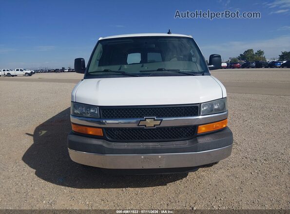 1GAZGPFG8G1292655 2016 CHEVROLET EXPRESS White Սարքավորումների վահանակի տեսք
