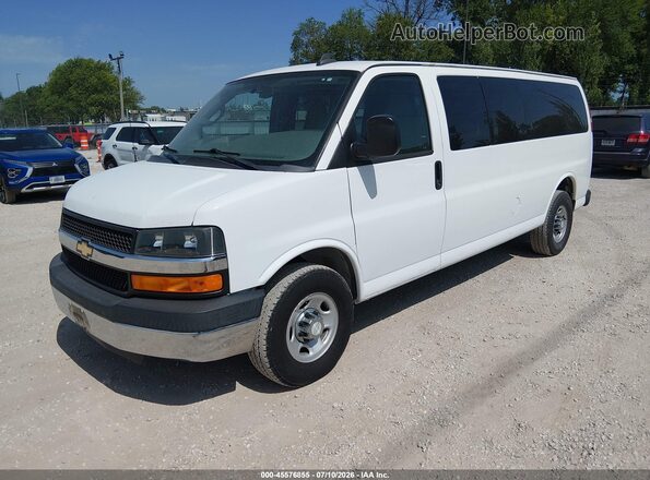 1GAZGPFG8G1317828 2016 CHEVROLET EXPRESS White Vista tres cuartos delantera izquierda