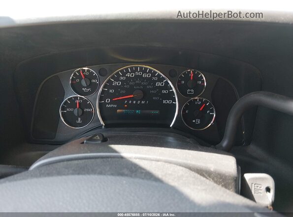 1GAZGPFG8G1317828 2016 CHEVROLET EXPRESS White Vista de los asientos traseros