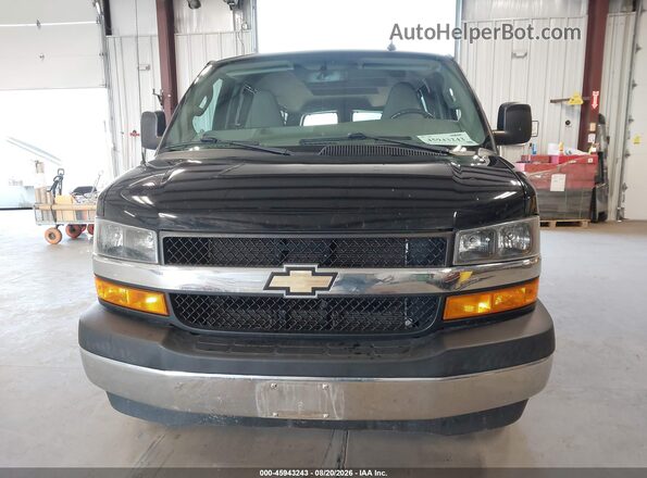1GAZGPFG9J1299962 2018 CHEVROLET EXPRESS Black Vista del cuadro de instrumentos