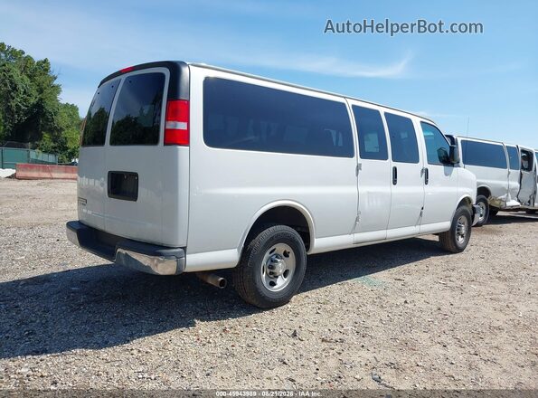 1GAZGPFGXG1307270 2016 CHEVROLET EXPRESS White Tył prawy