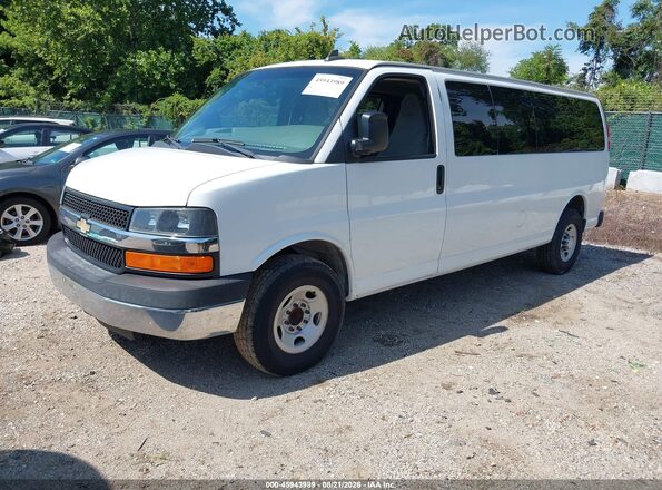 1GAZGPFGXG1307270 2016 CHEVROLET EXPRESS White Przód lewy