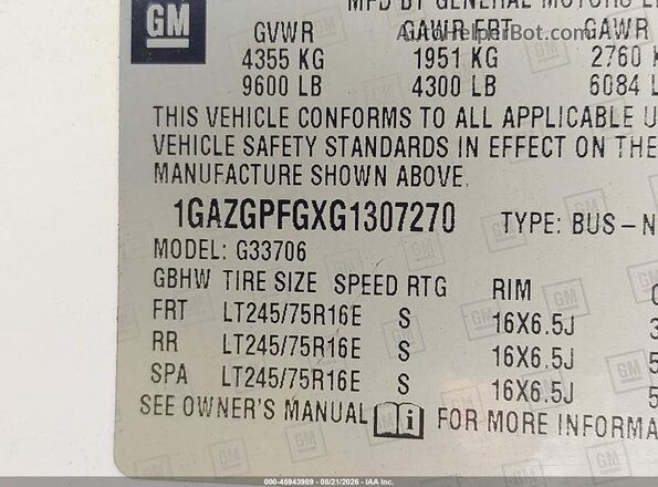1GAZGPFGXG1307270 2016 CHEVROLET EXPRESS White Widok komory silnika