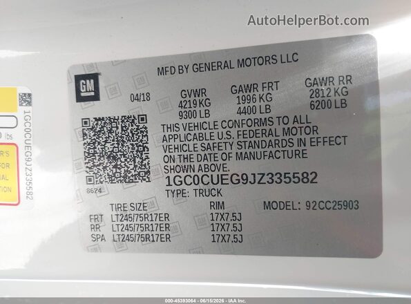 1GC0CUEG9JZ335582 2018 CHEVROLET SILVERADO Белый Вид подкапотного пространства