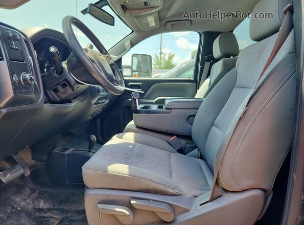 1GC0KYEG2GZ415499 2016 CHEVROLET SILVERADO Black Front interior view