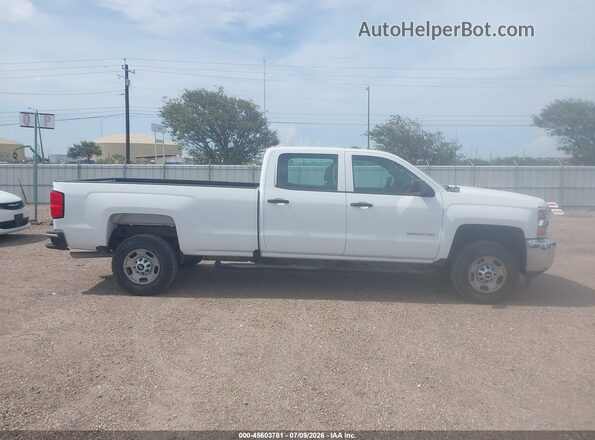 1GC1CUEG7JF265277 2018 CHEVROLET SILVERADO Белый Вид задней части салона