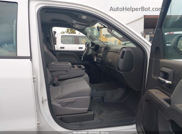 1GC1CUEGXJF215683 2018 CHEVROLET SILVERADO White Front interior view