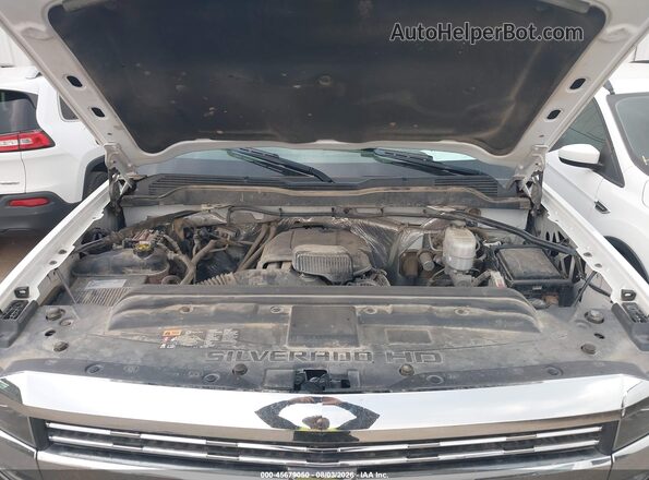 1GC1CUEGXJF215683 2018 CHEVROLET SILVERADO White Rear view