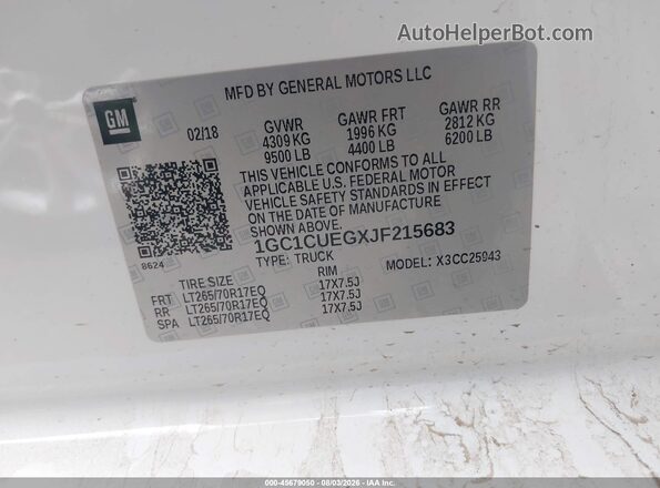 1GC1CUEGXJF215683 2018 CHEVROLET SILVERADO White Engine compartment view