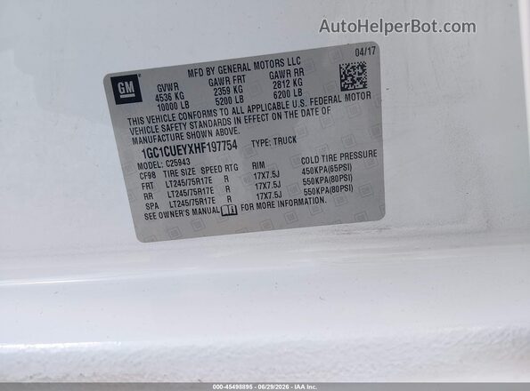 1GC1CUEYXHF197754 2017 CHEVROLET SILVERADO White Vista del compartimento del motor