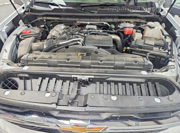 1GC1KNEY0TF152047 2026 CHEVROLET SILVERADO White Rear interior view