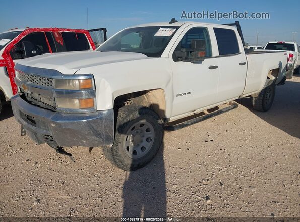 1GC1KREG3KF261812 2019 CHEVROLET SILVERADO White წინა მარცხენა ხედი სამი მეოთხედიდან