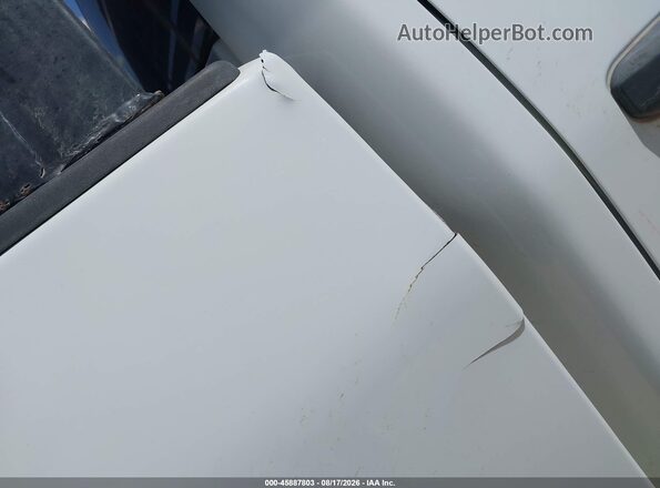 1GC1KREG8KF172558 2019 CHEVROLET SILVERADO White სალონის 360-გრადუსიანი ხედი