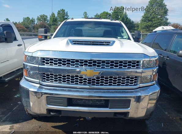 1GC1KREY1KF187766 2019 CHEVROLET SILVERADO White Widok deski rozdzielczej