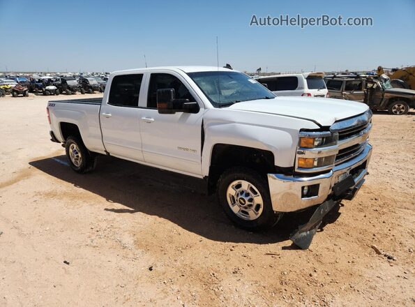 1GC1KSEG2KF222006 2019 CHEVROLET SILVERADO White Widok wnętrza 360 stopni