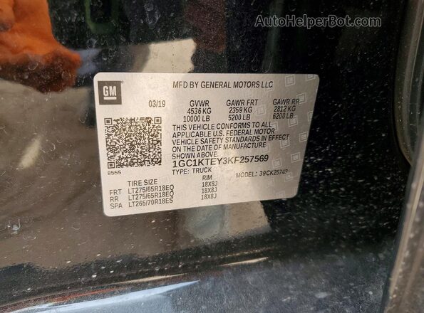 1GC1KTEY3KF257569 2019 CHEVROLET SILVERADO Black Widok komory silnika
