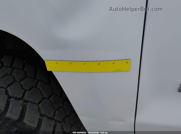 1GC1KUEG2HF204545 2017 CHEVROLET SILVERADO White Widok wnętrza 360 stopni
