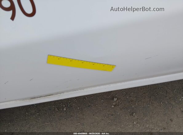 1GC1KUEG2HF204545 2017 CHEVROLET SILVERADO White 