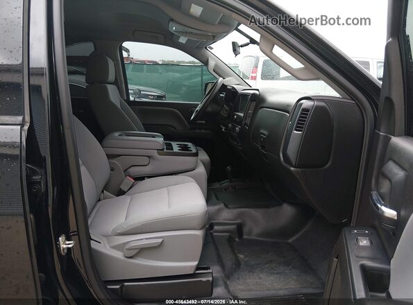 1GC1KUEG3JF244509 2018 CHEVROLET SILVERADO Черный Вид салона спереди