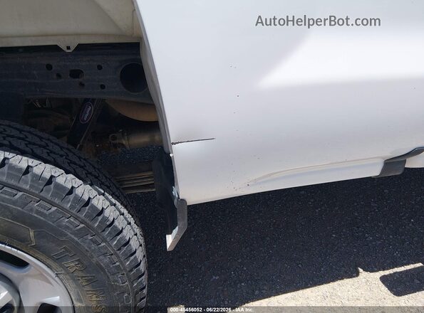 1GC1KUEG6JF257349 2018 CHEVROLET SILVERADO White წინა ხედი