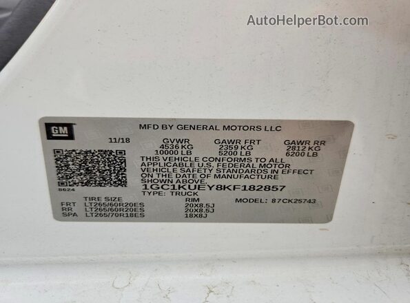 1GC1KUEY8KF182857 2019 CHEVROLET SILVERADO White Widok komory silnika