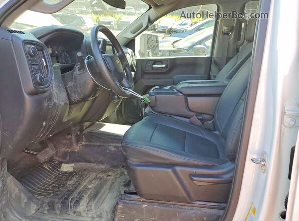 1GC1YLE74PF236436 2023 CHEVROLET SILVERADO Белый Вид салона спереди