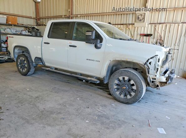 1GC1YME70RF348627 2024 CHEVROLET SILVERADO White Delantero derecho