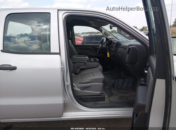 1GC2KUEG0HZ335203 2017 CHEVROLET SILVERADO Silver Widok wnętrza z przodu