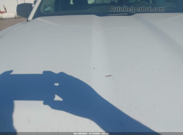 1GC2KUEG8HZ309495 2017 CHEVROLET SILVERADO White ხელსაწყოთა პანელის ხედი