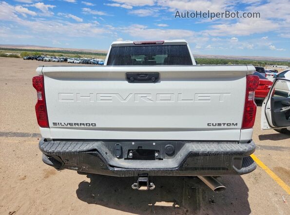 1GC4KME79SF366290 2025 CHEVROLET SILVERADO White Widok z tyłu