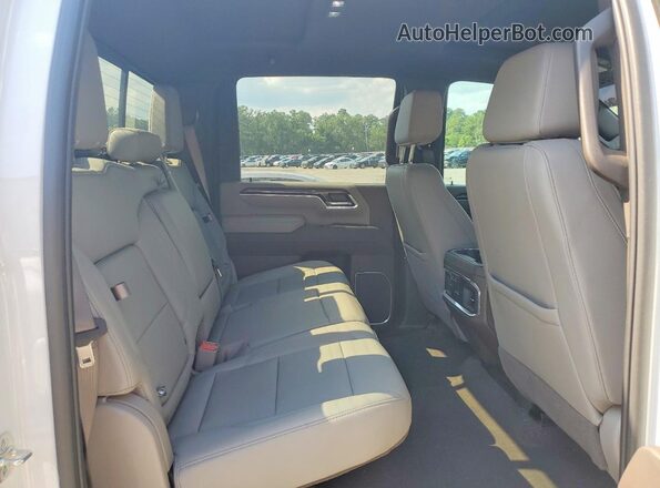 1GC4KPEY3SF358034 2025 CHEVROLET SILVERADO White უკანა სავარძლების ხედი