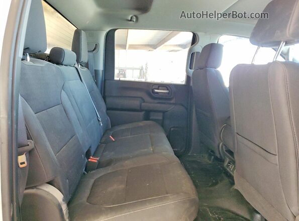 1GC4YNE78MF283554 2021 CHEVROLET SILVERADO White Widok tylnych siedzeń