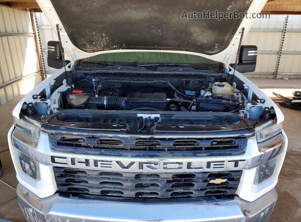 1GC4YNE78MF283554 2021 CHEVROLET SILVERADO White Widok wnętrza z tyłu